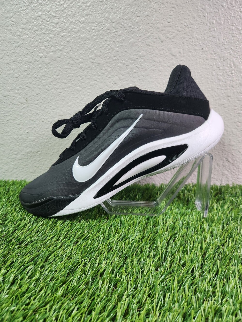 Nike A'One A’ja Wilson Black White Women’s 12 Men’s 10.5 HQ 8500 001 Basketball
